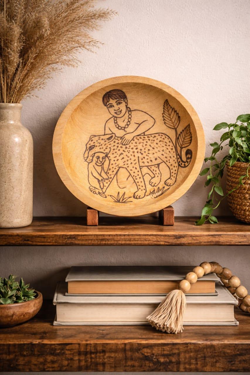 Plate with jaguar graffiti.