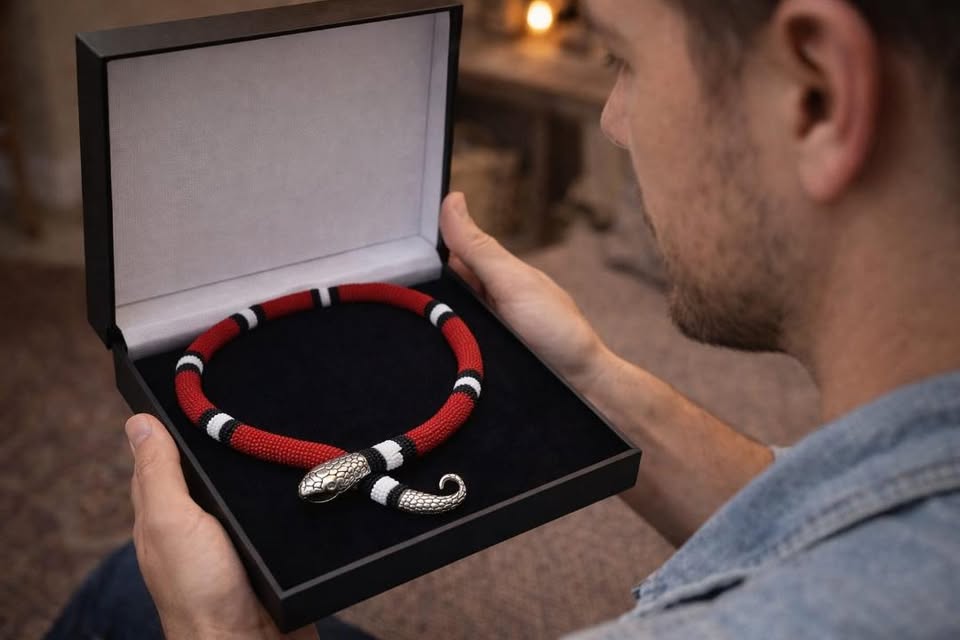 Cora's Enchantment Necklace